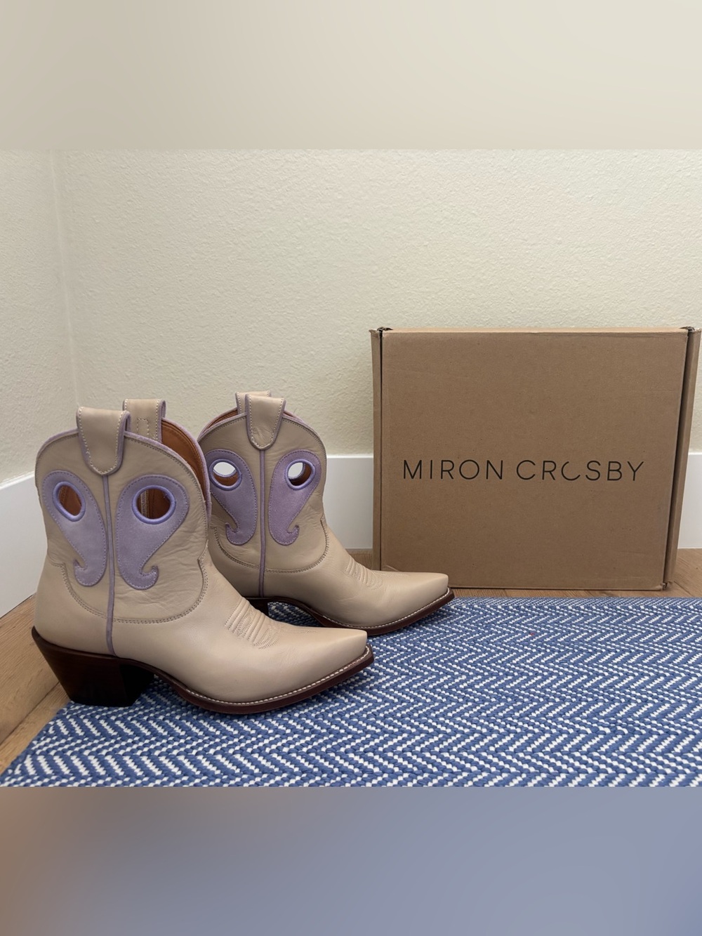 Miron Crosby Marianne Lavender Suede Cowboy Boots